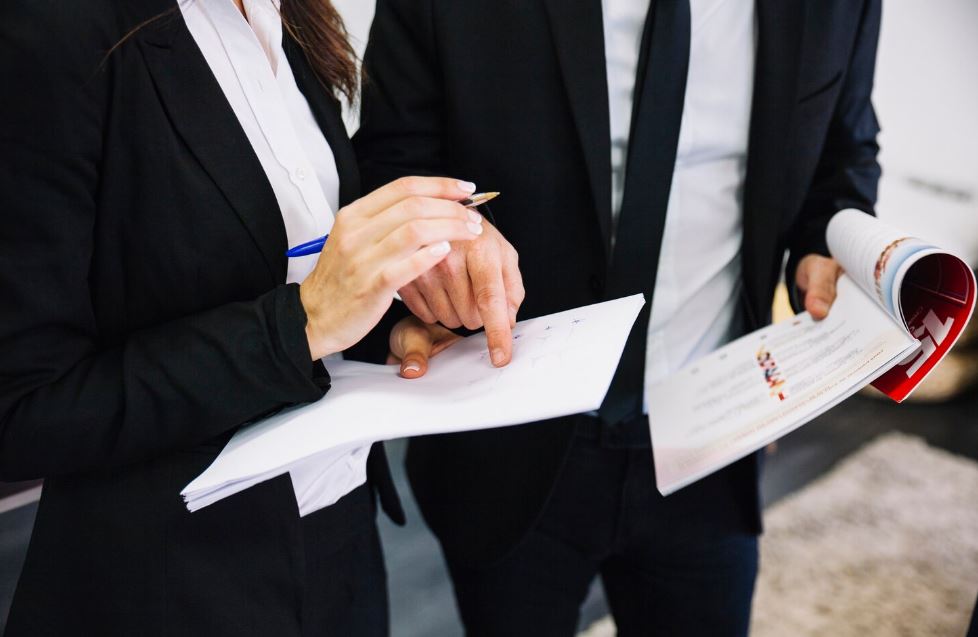 ¿Dónde se regula la indemnización por despido improcedente?